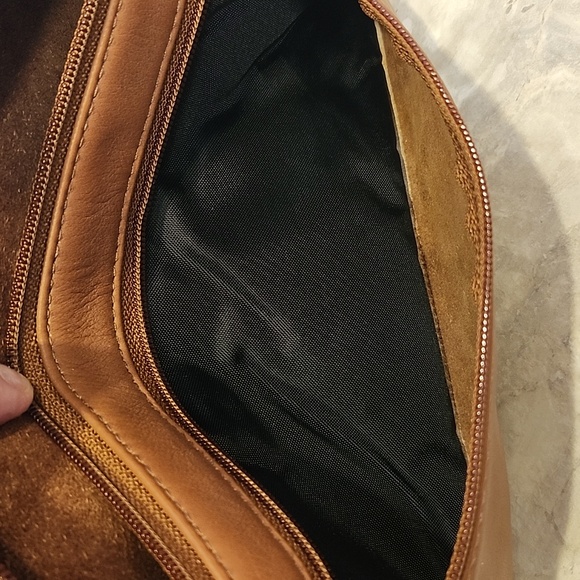 Bugatti Leather Waistbag - Picture 4 of 15